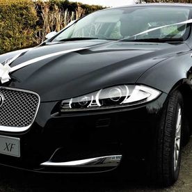 Jaguar XF in Panther Black
